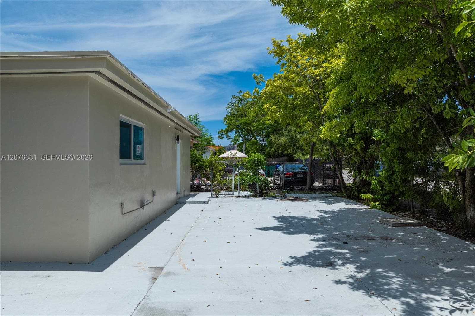1701 NW 19th Ave #1701 photo 8