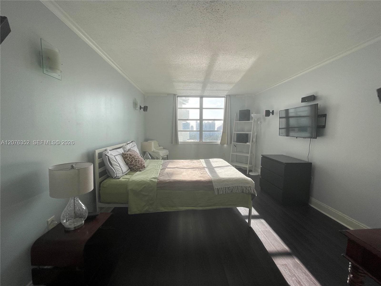 COMMODORE PLAZA CONDO · #2201 in Aventura - Photo 2