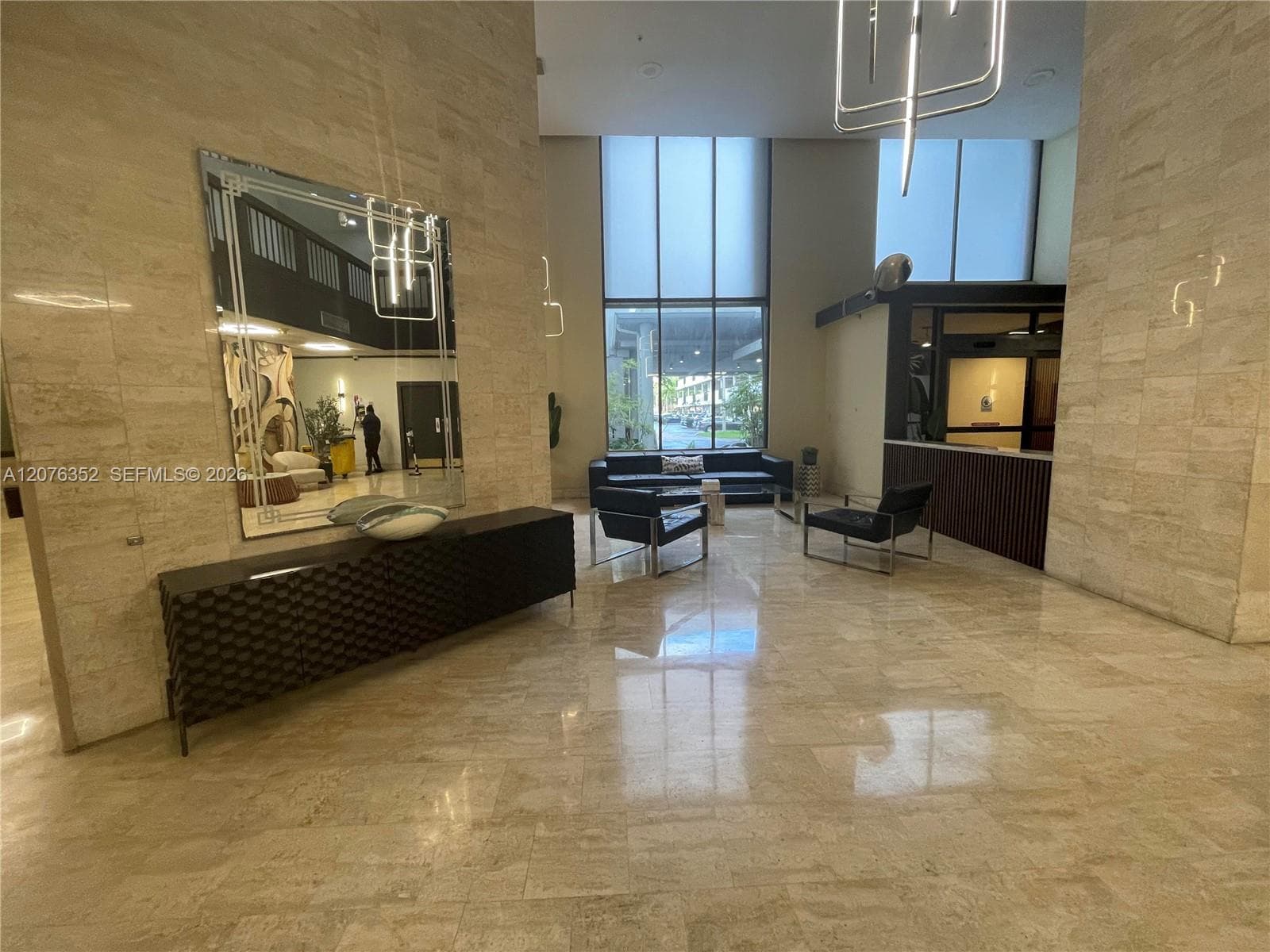 COMMODORE PLAZA CONDO · #2201 in Aventura - Photo 20