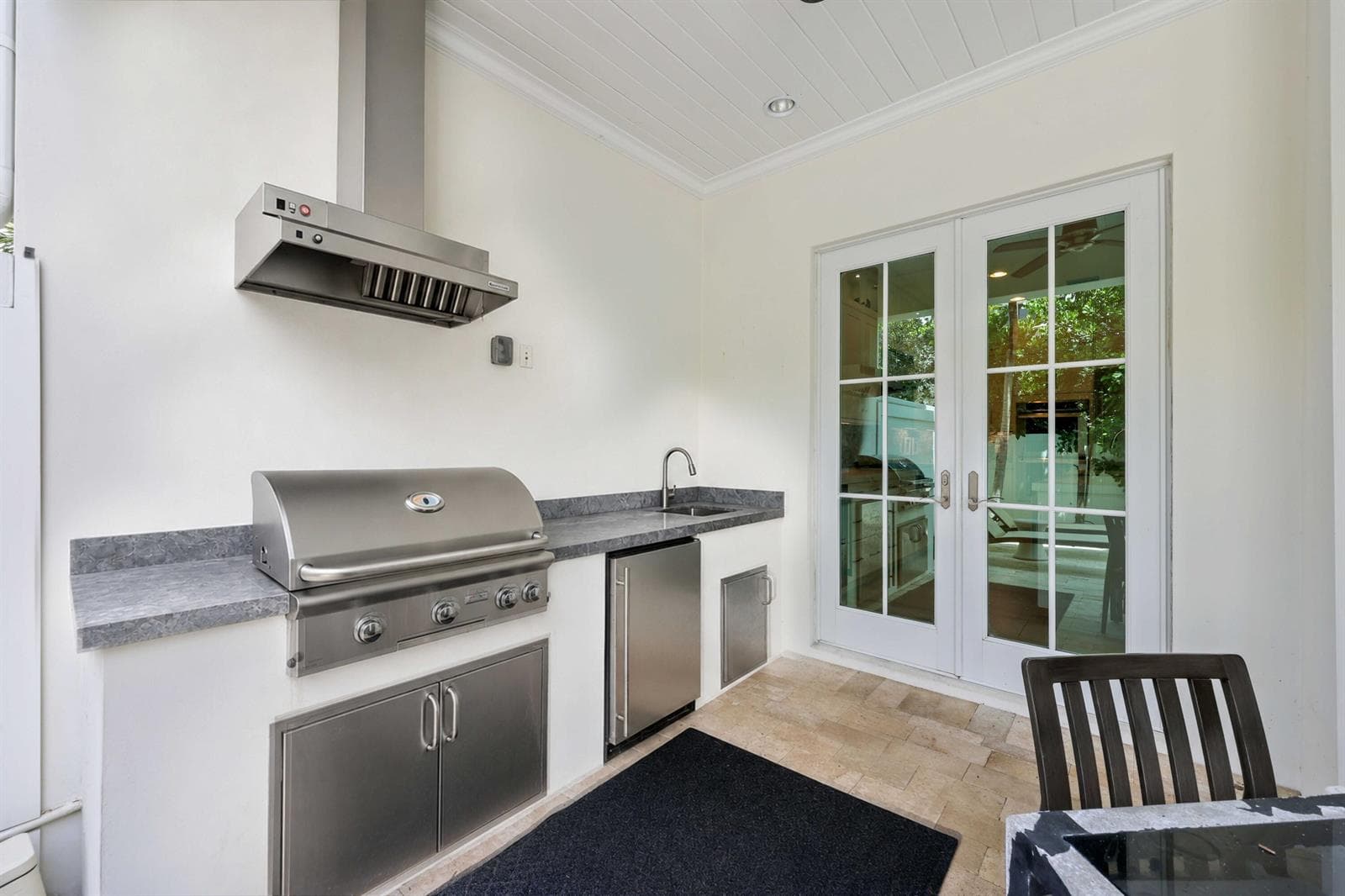 Summer Kitchen