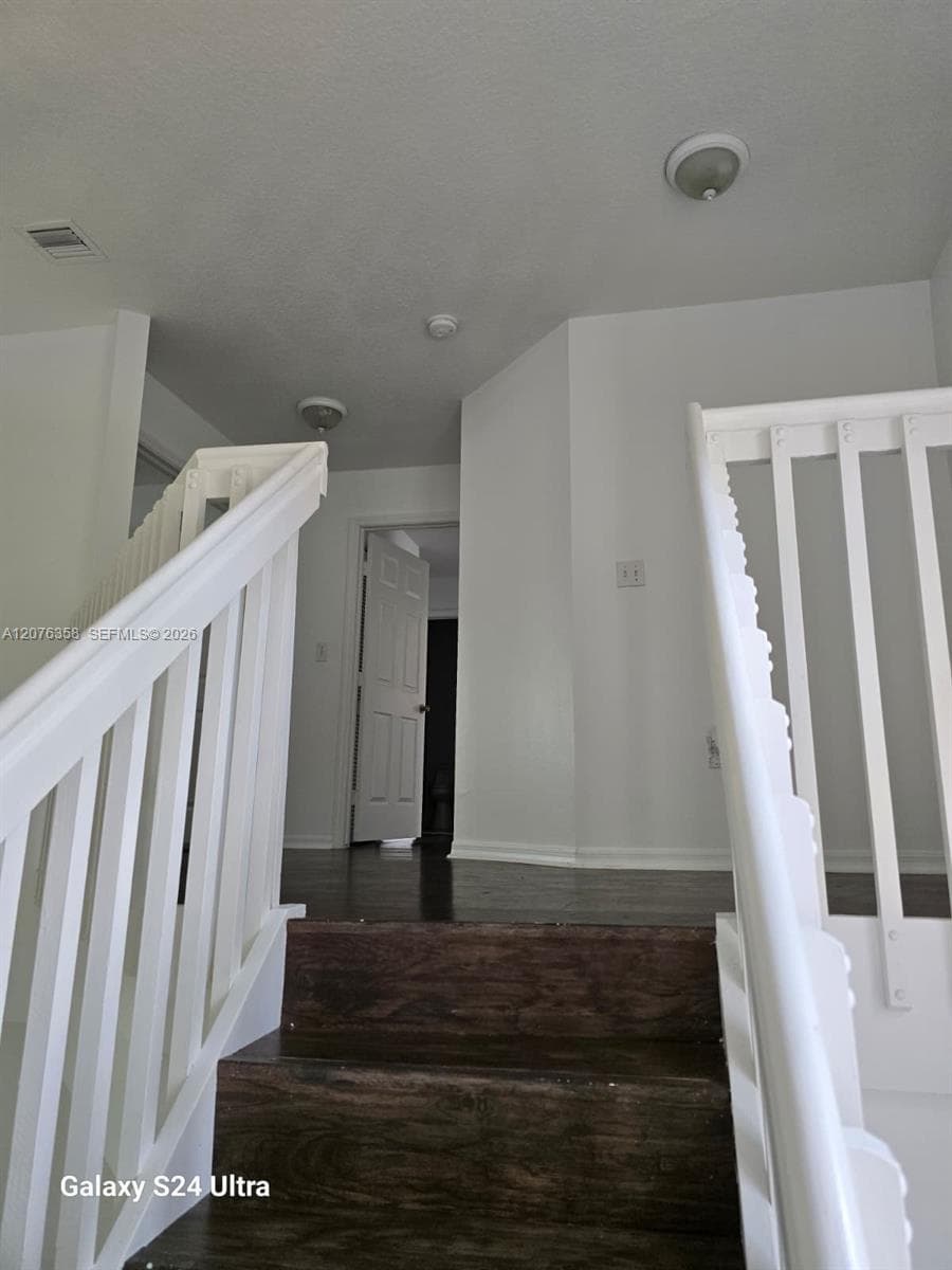 13658 SW 142nd Ter photo 13