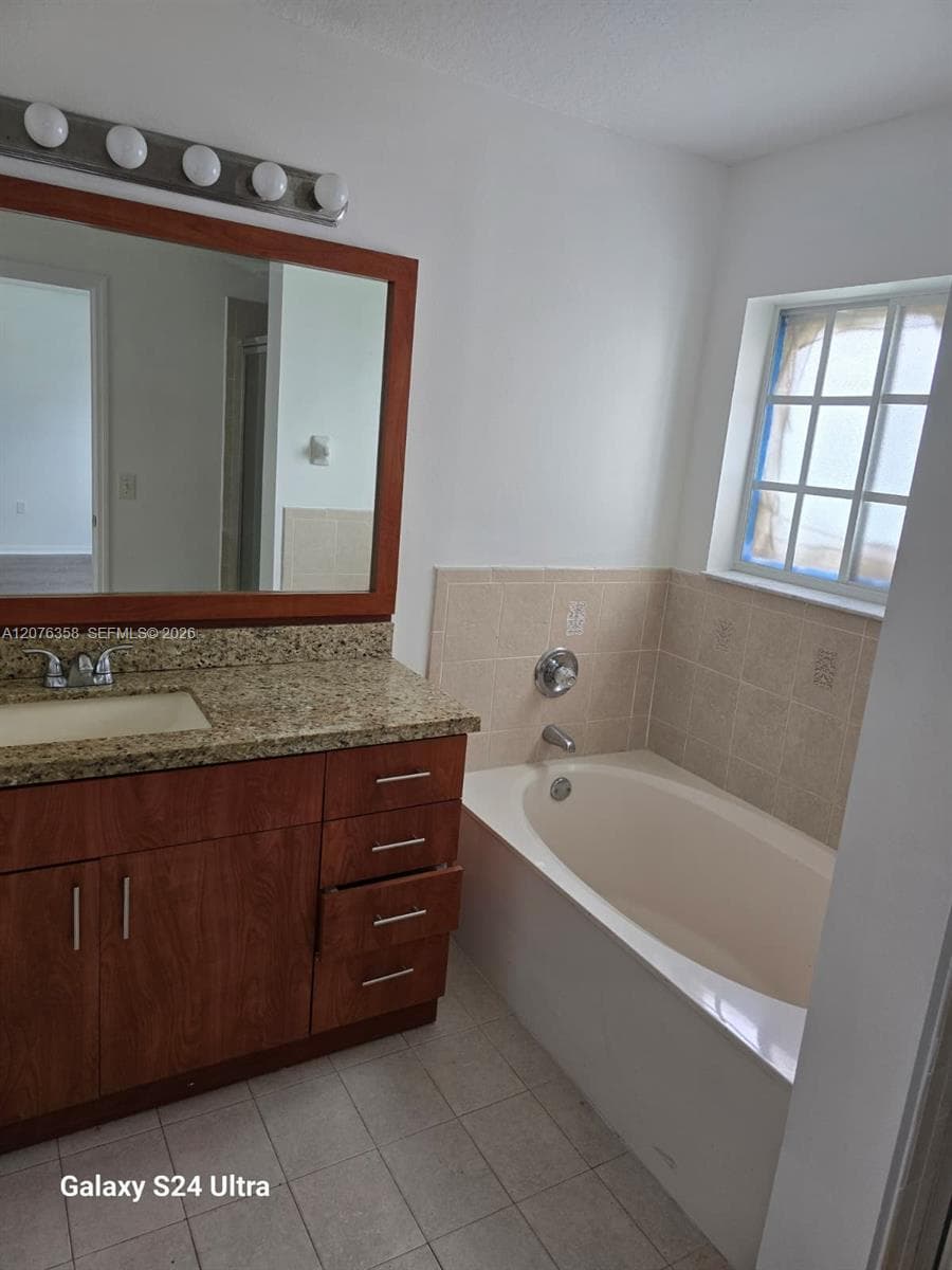 13658 SW 142nd Ter photo 28