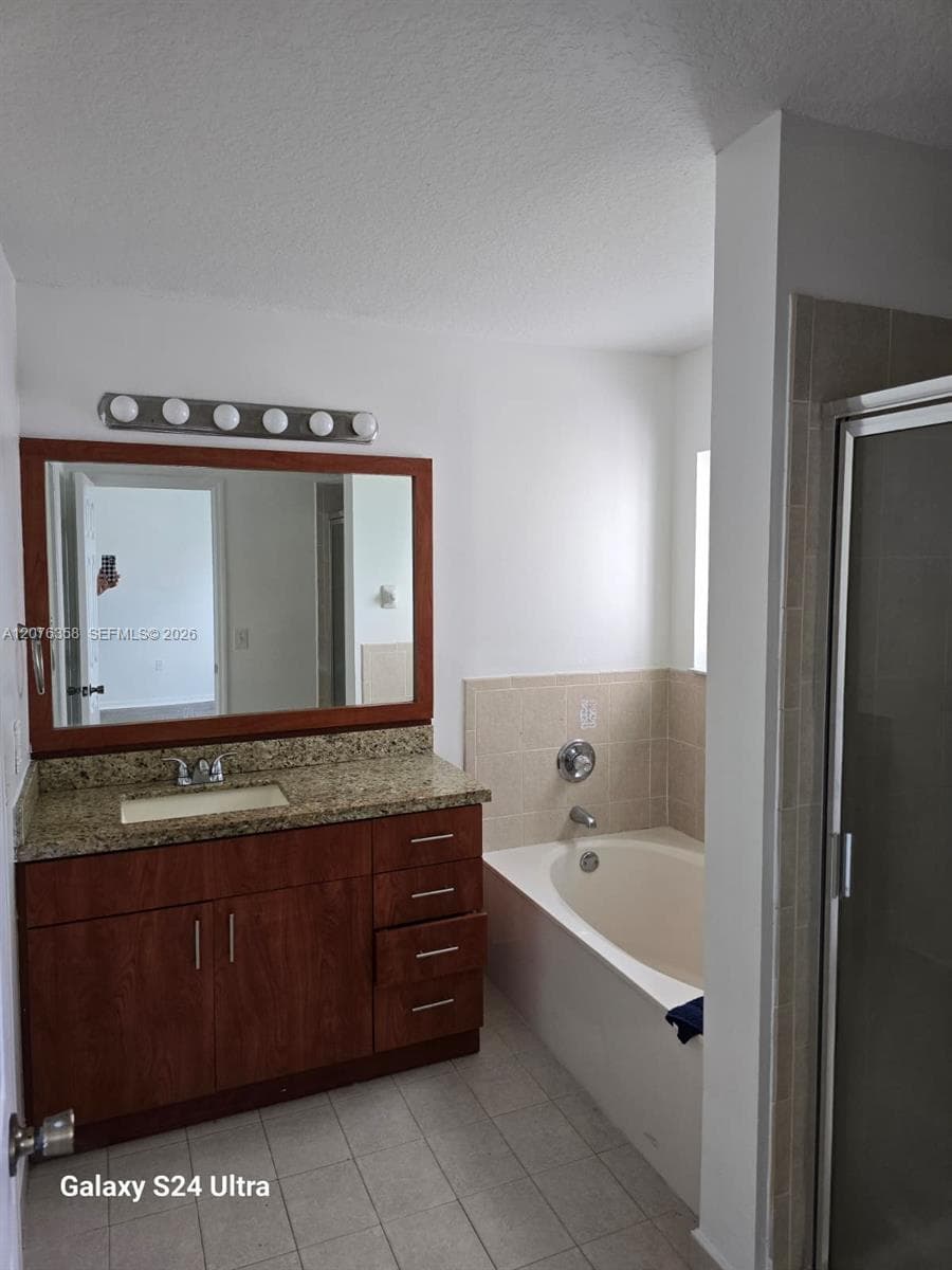 13658 SW 142nd Ter photo 29