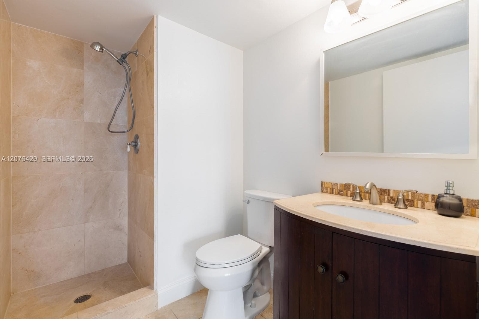 BAYVIEW PLAZA CONDO · #604 in Miami Beach - Photo 12