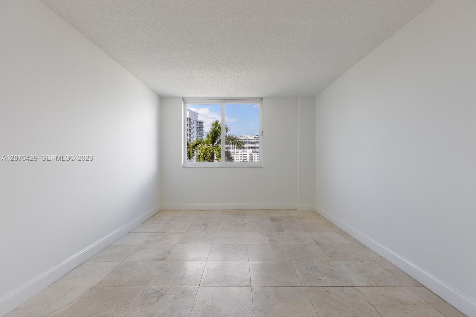 BAYVIEW PLAZA CONDO · #604 in Miami Beach - Photo 15