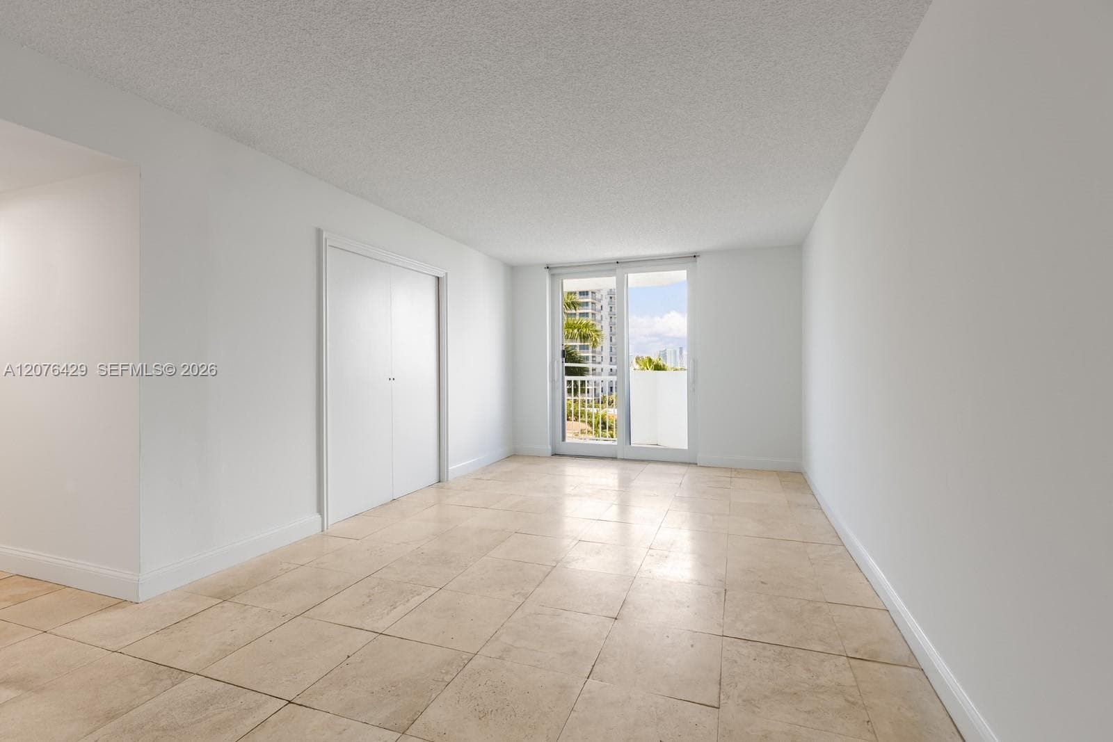 BAYVIEW PLAZA CONDO · #604 in Miami Beach - Photo 4