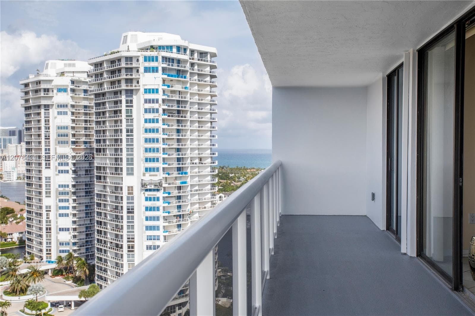 Waterview Condo · #PH-39 in Aventura - Photo 3