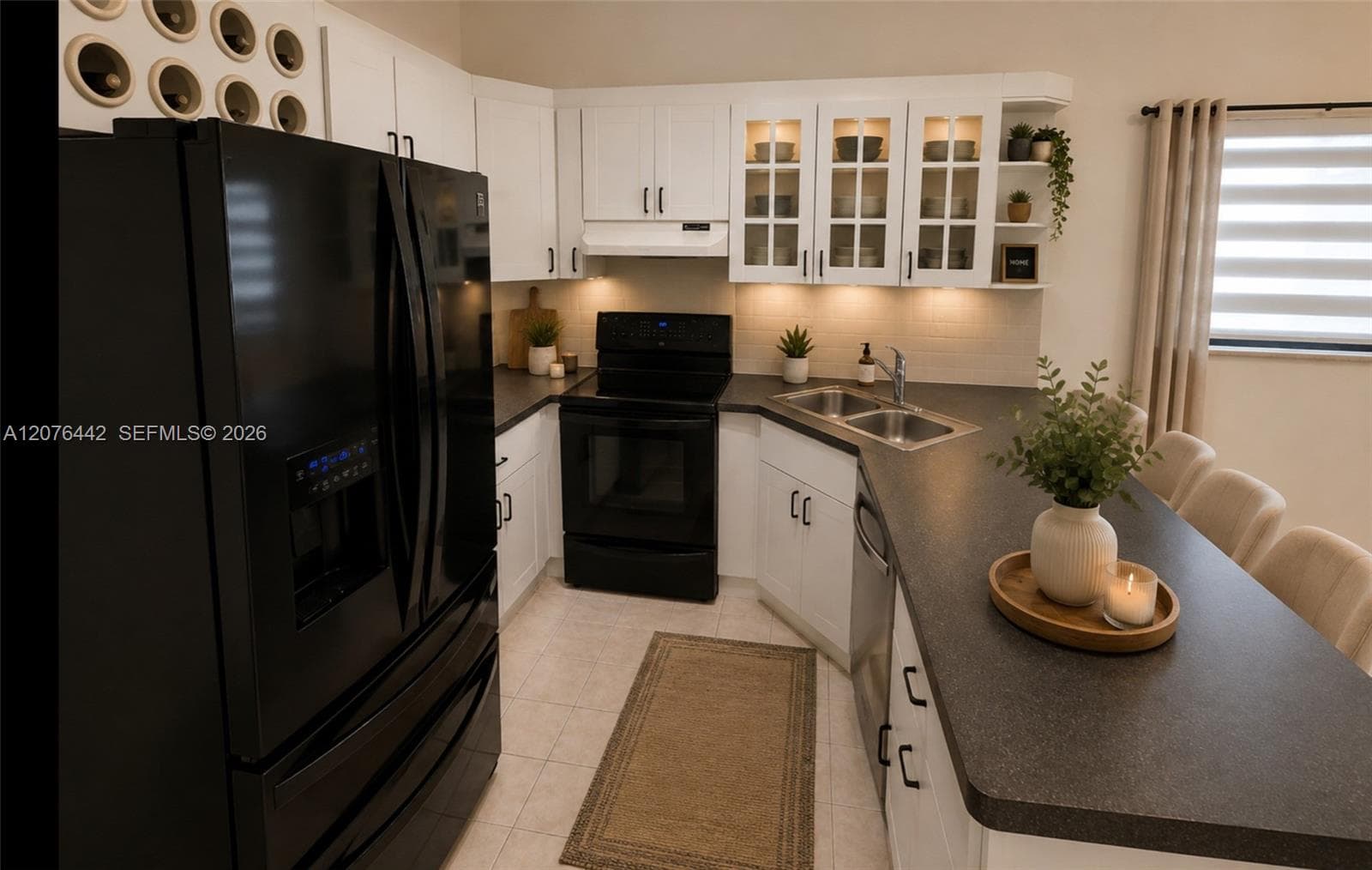 2121 W 54th St photo 12