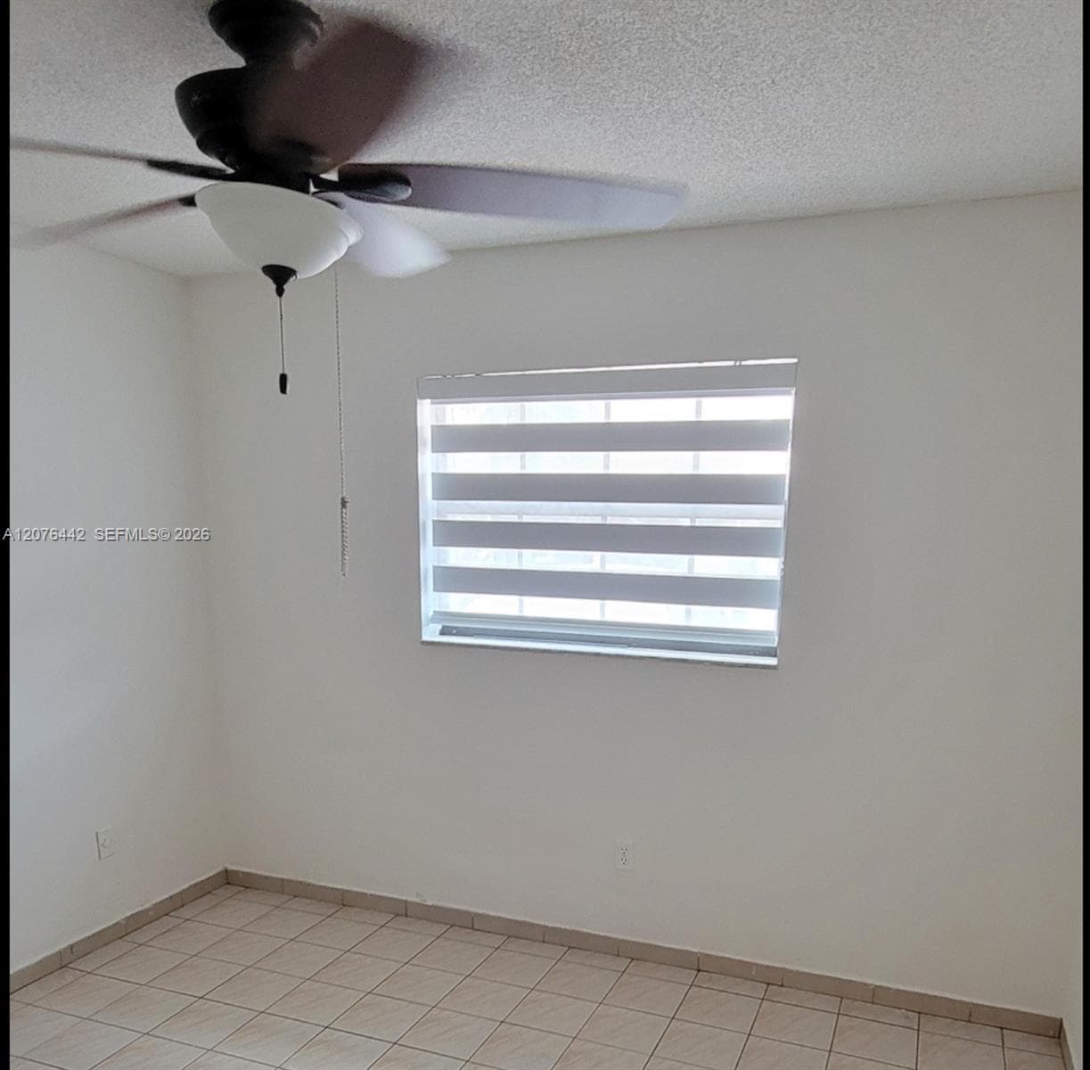2121 W 54th St photo 14