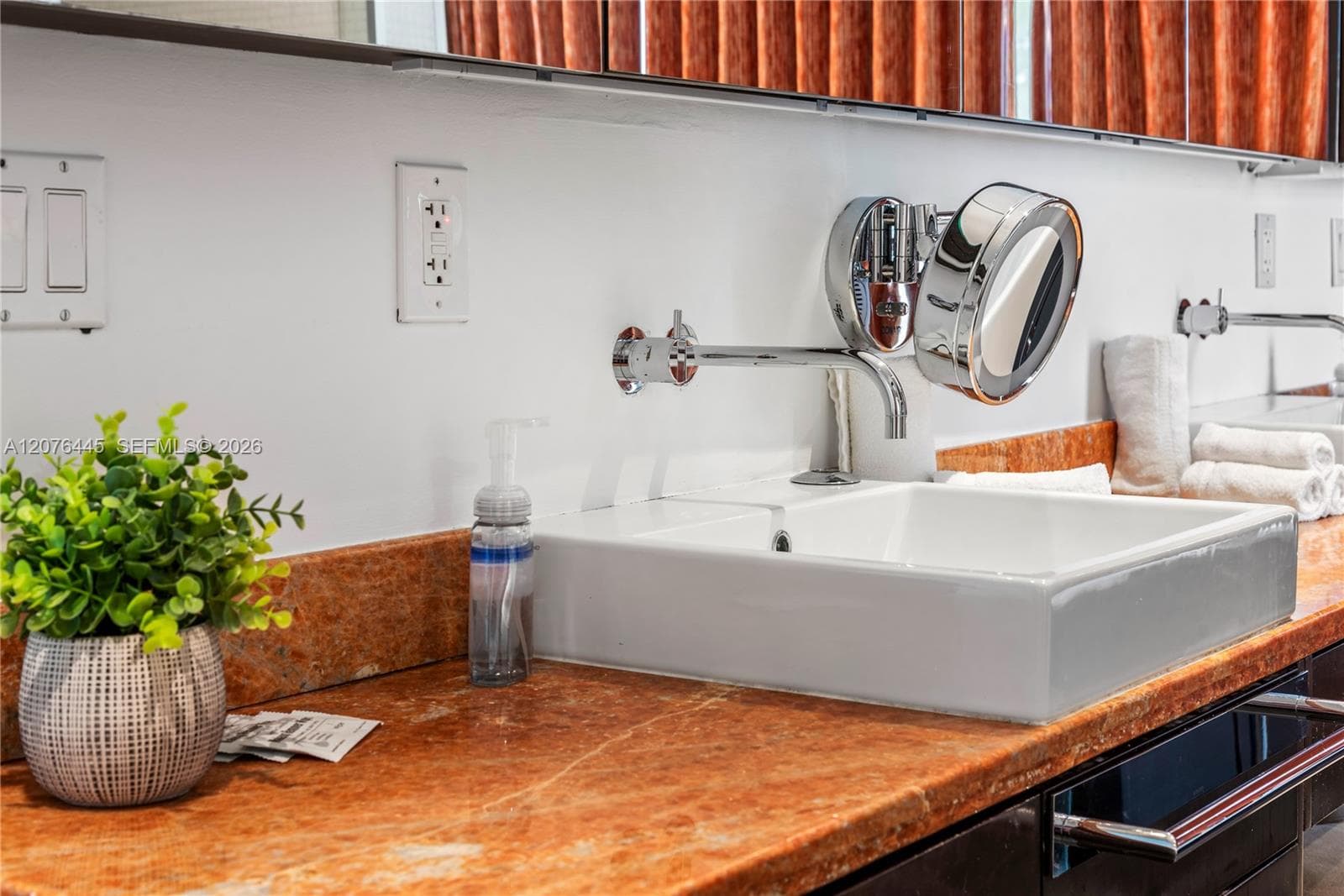 1606 S Bayshore Dr #1606 photo 64