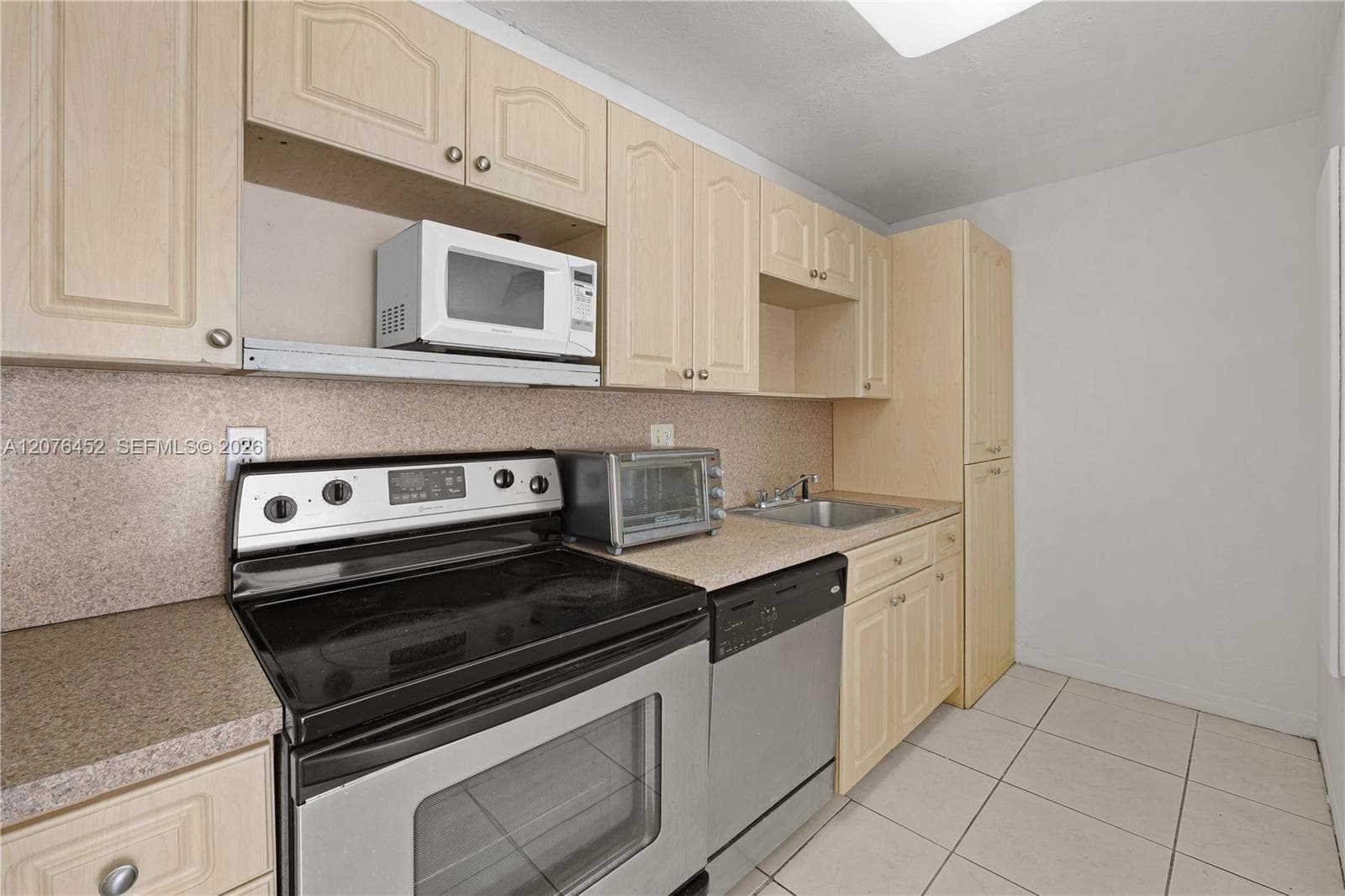 Doral Gardens Condominium · #2A in Doral - Photo 10
