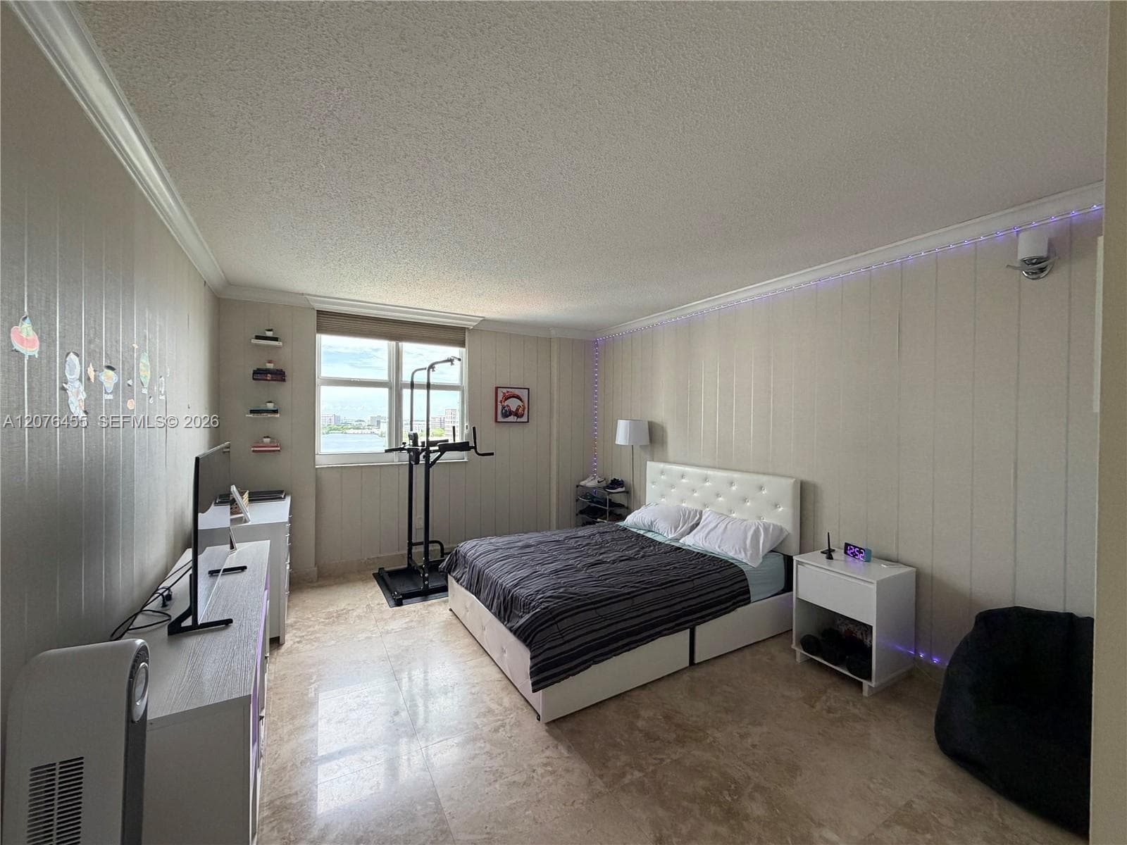 Blue Lagoon condominium · #1202 in Miami - Photo 10