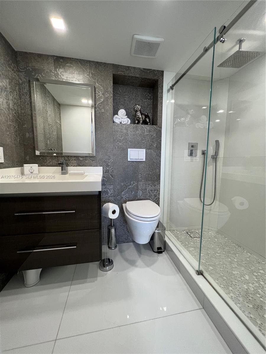 PARC CENTRAL AVENTURA SOUT · #1610 in Aventura - Photo 19