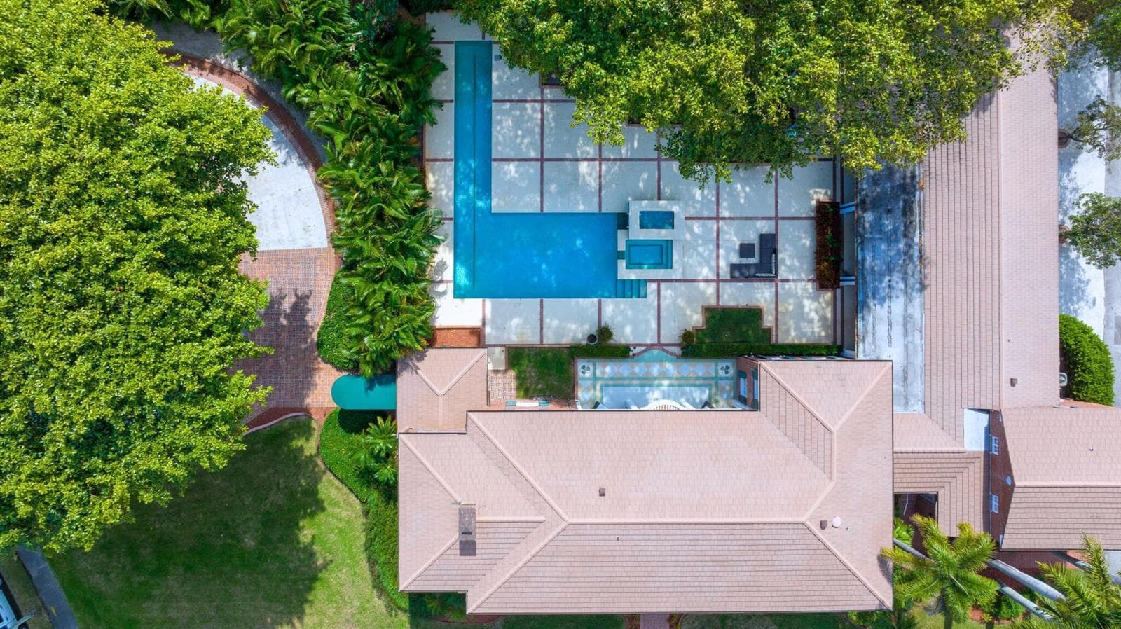1125 N Flagler Drive