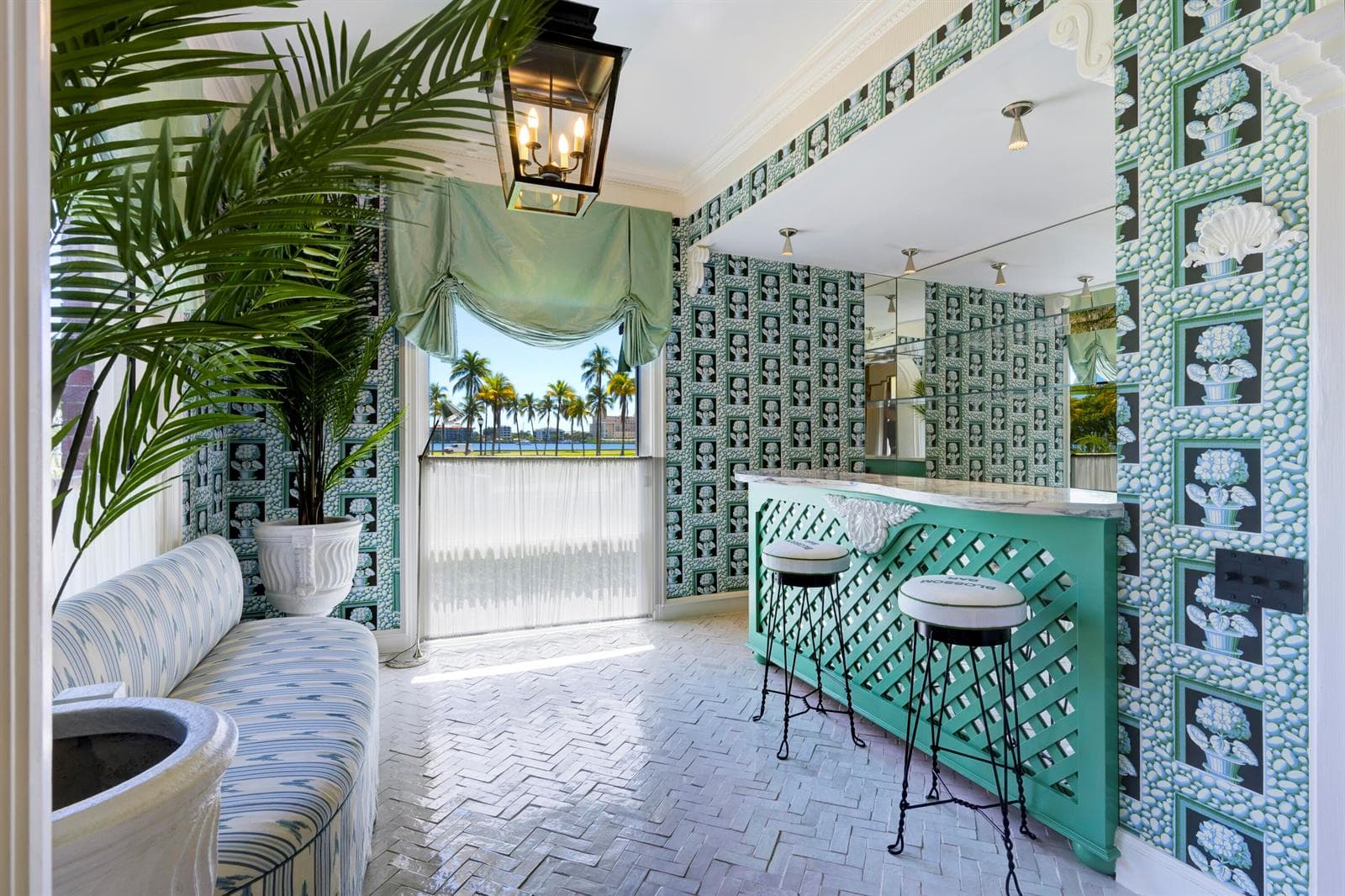 Wet Bar