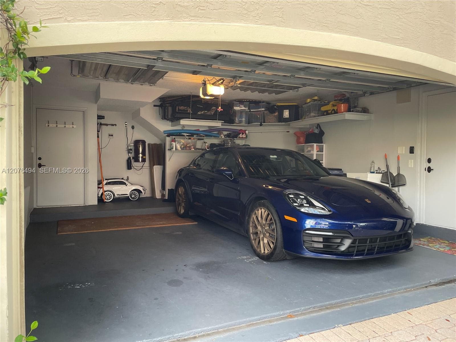 2-car garage