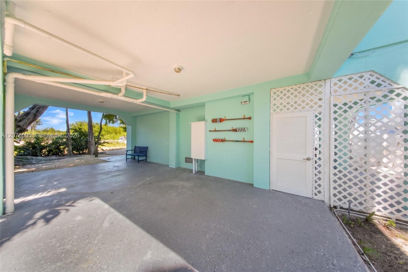 316 N Dr photo 30