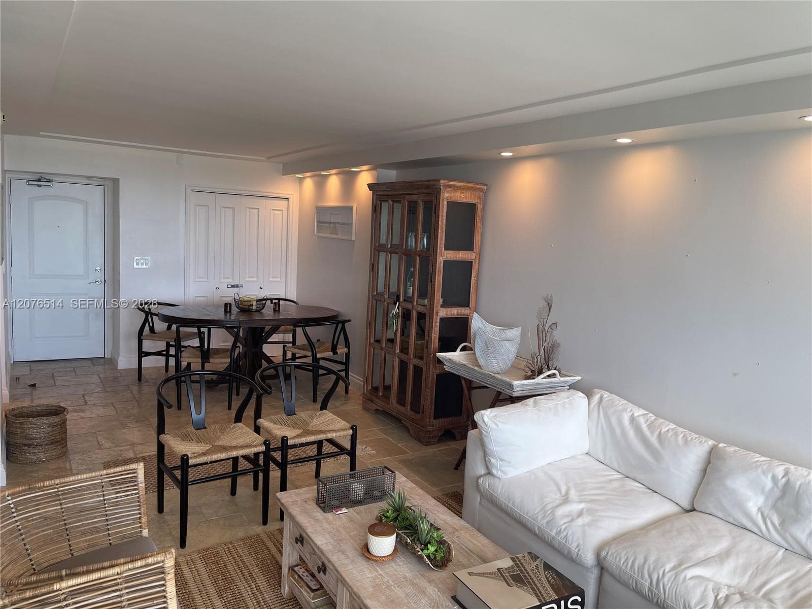 ARLEN HOUSE EAST CONDO · #1924 in Sunny Isles Beach - Photo 2