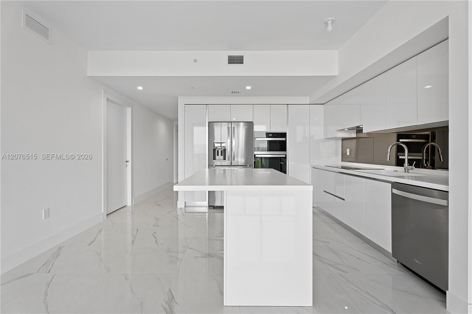 OASIS AT HALLANDALE WEST T · #304 in Hallandale Beach - Photo 36