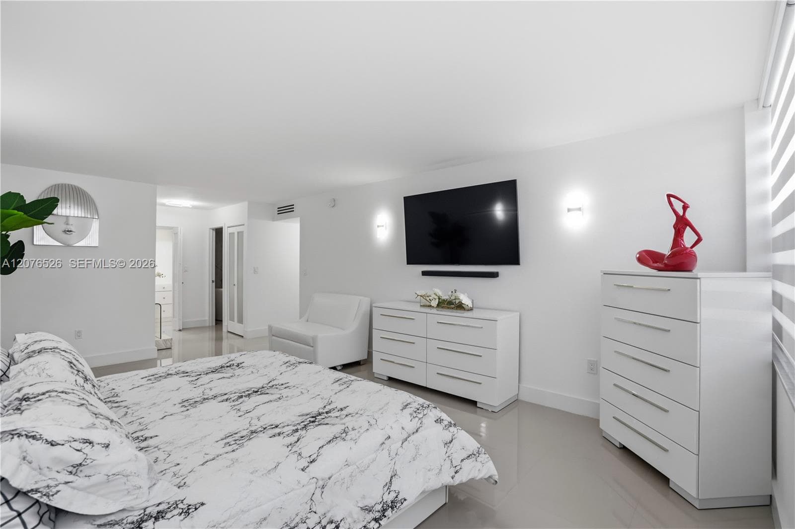 AQUARIUS CONDO · #301S in Hollywood - Photo 27
