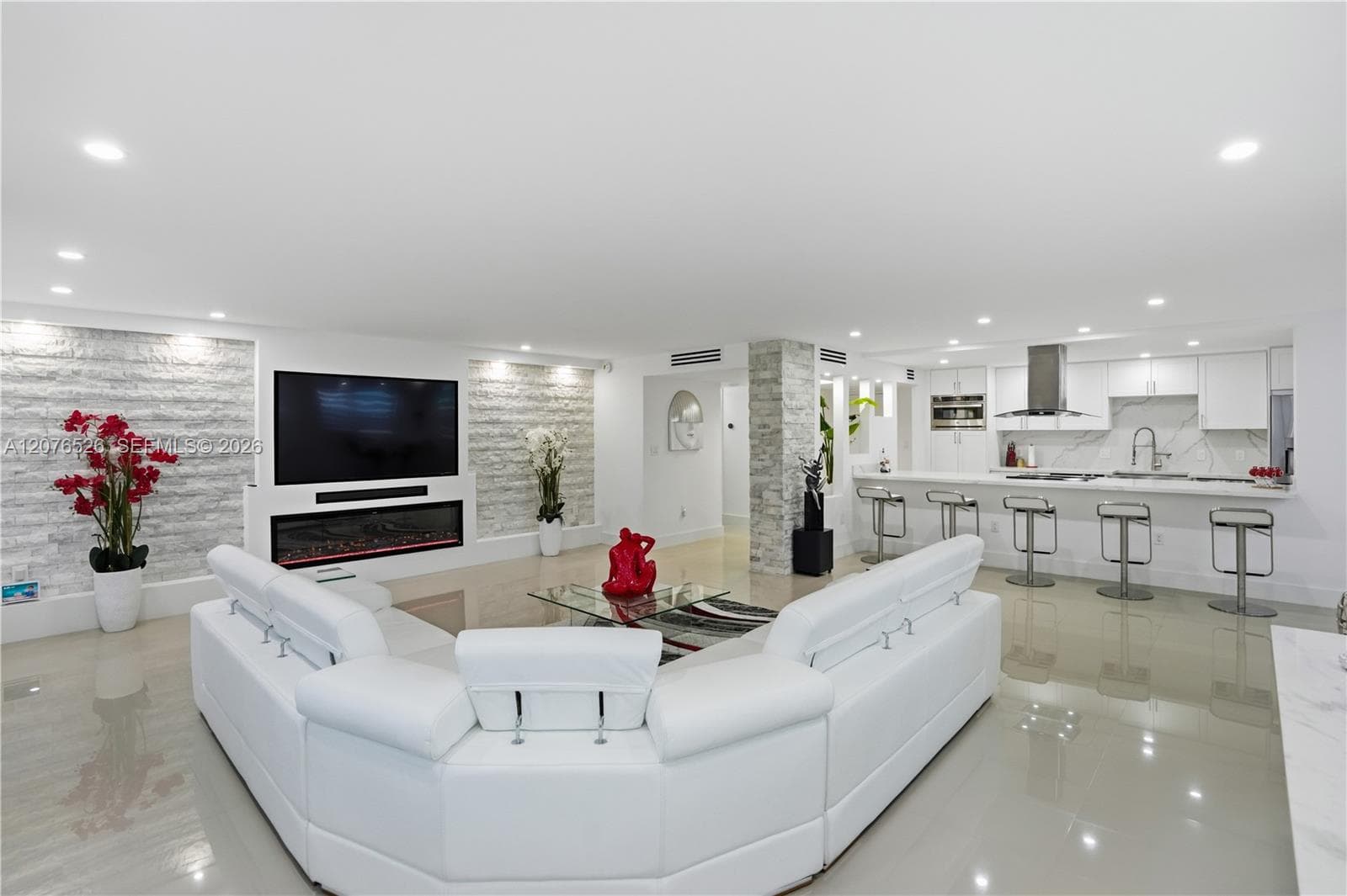AQUARIUS CONDO · #301S in Hollywood - Photo 17