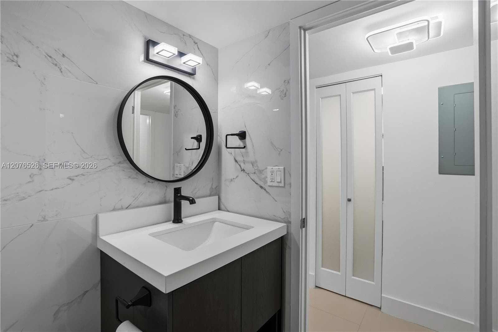 AQUARIUS CONDO · #301S in Hollywood - Photo 18