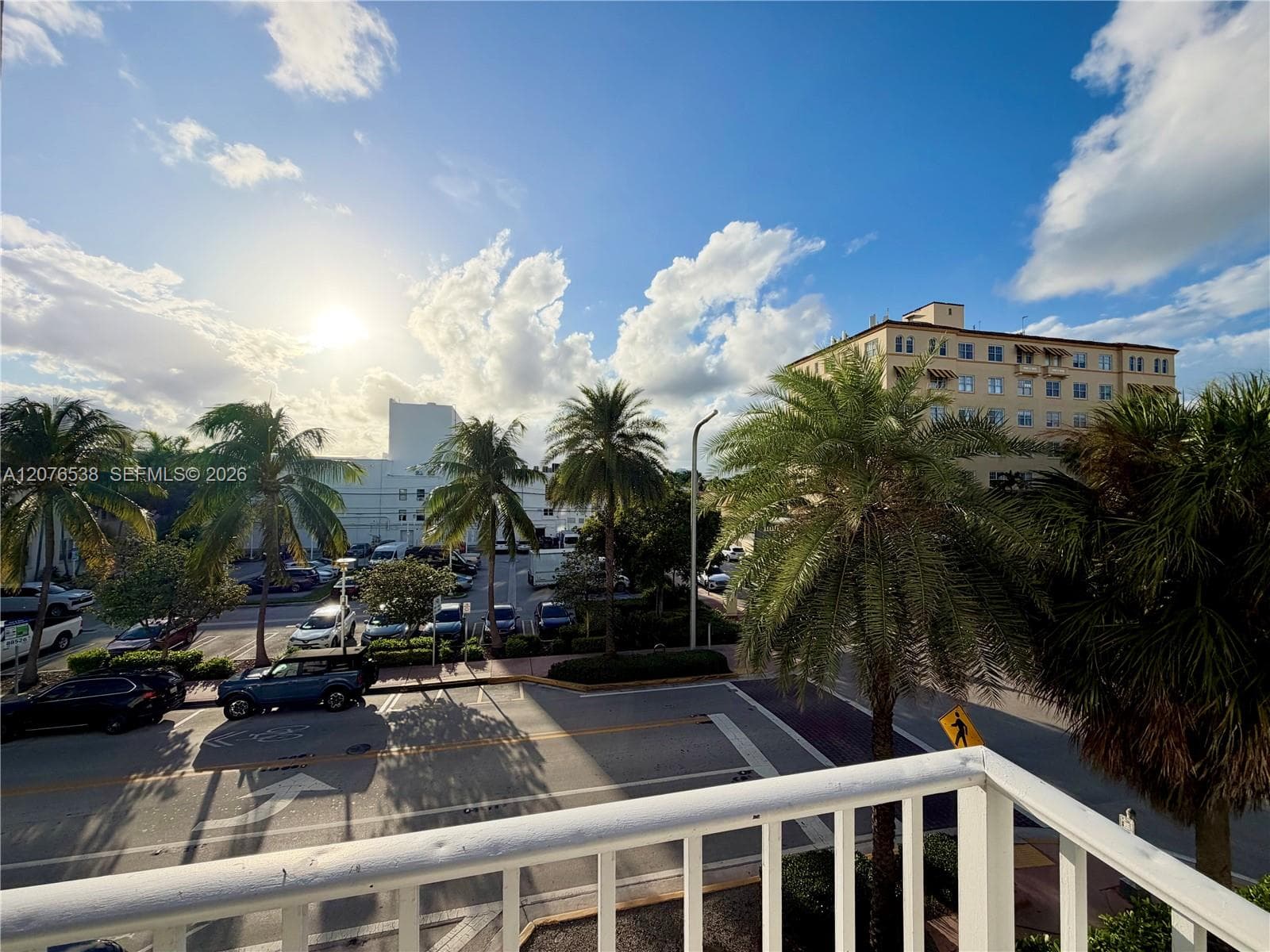 ISLANDER CONDO APTS · #304 in Miami Beach - Photo 2