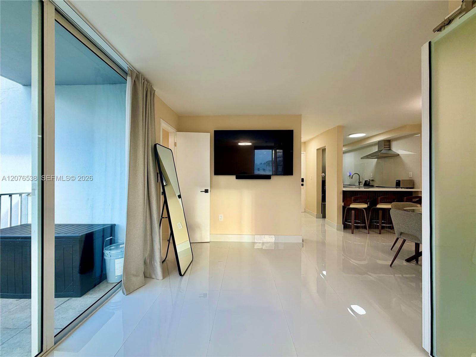 ISLANDER CONDO APTS · #304 in Miami Beach - Photo 11