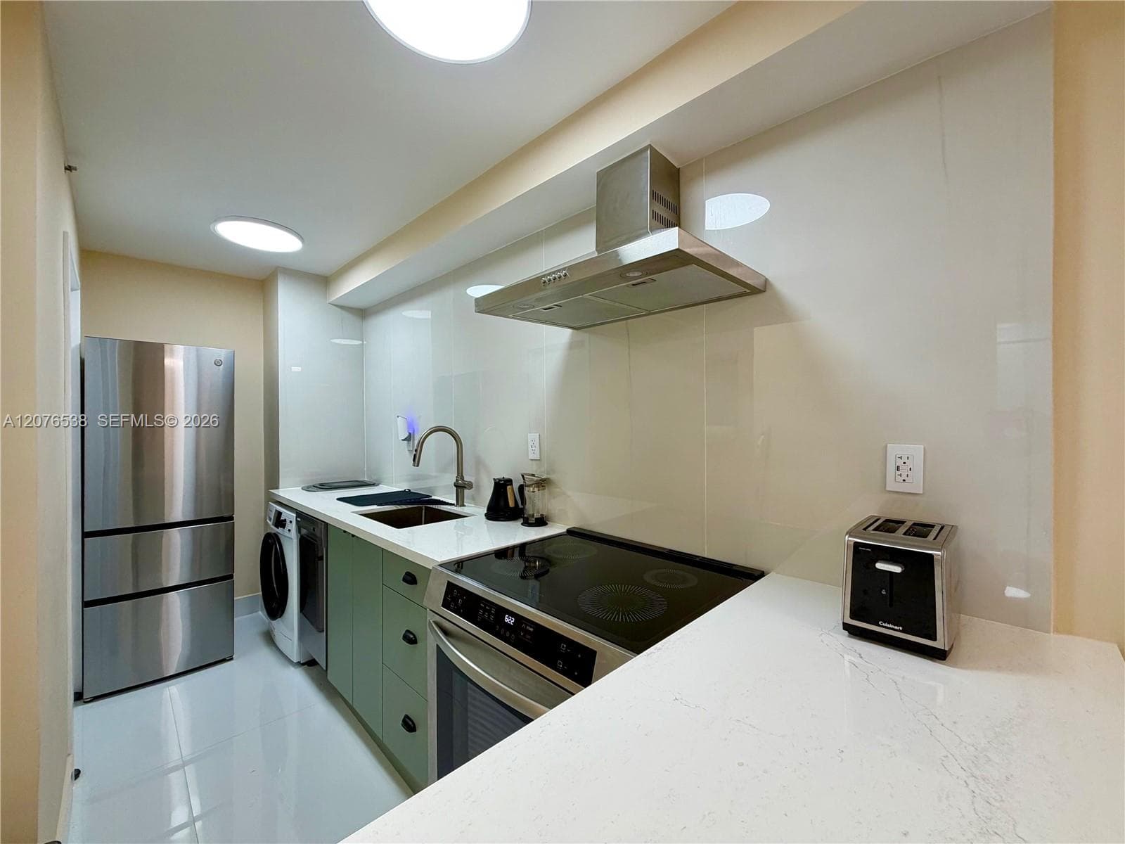 ISLANDER CONDO APTS · #304 in Miami Beach - Photo 29