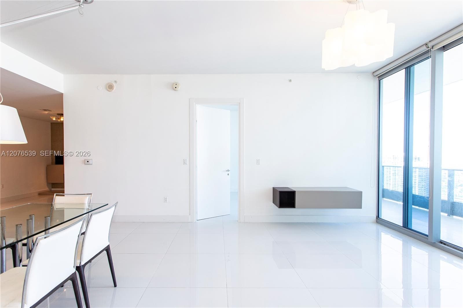 EPIC WEST CONDO · #4512 in Miami - Photo 9