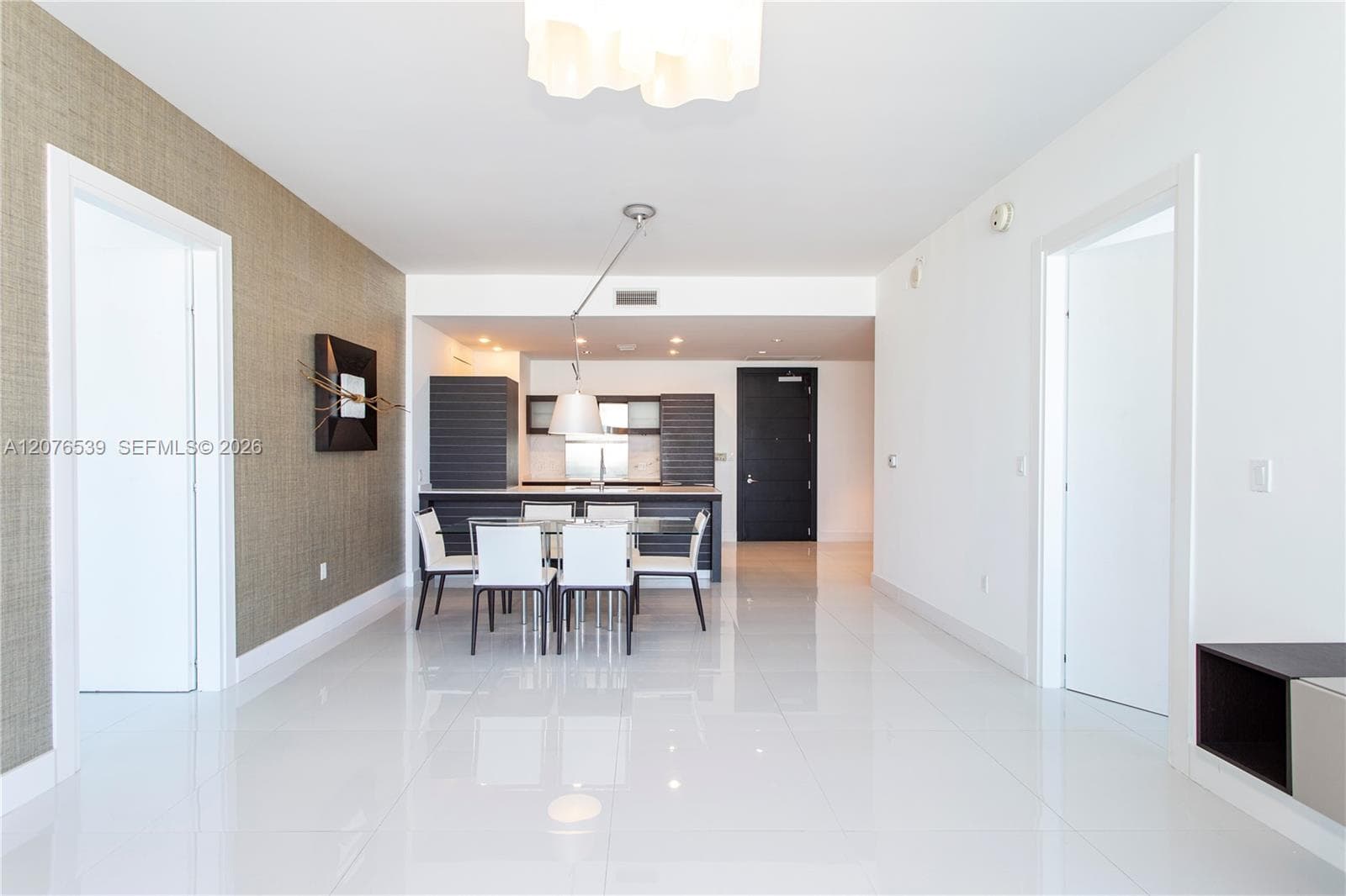 EPIC WEST CONDO · #4512 in Miami - Photo 8