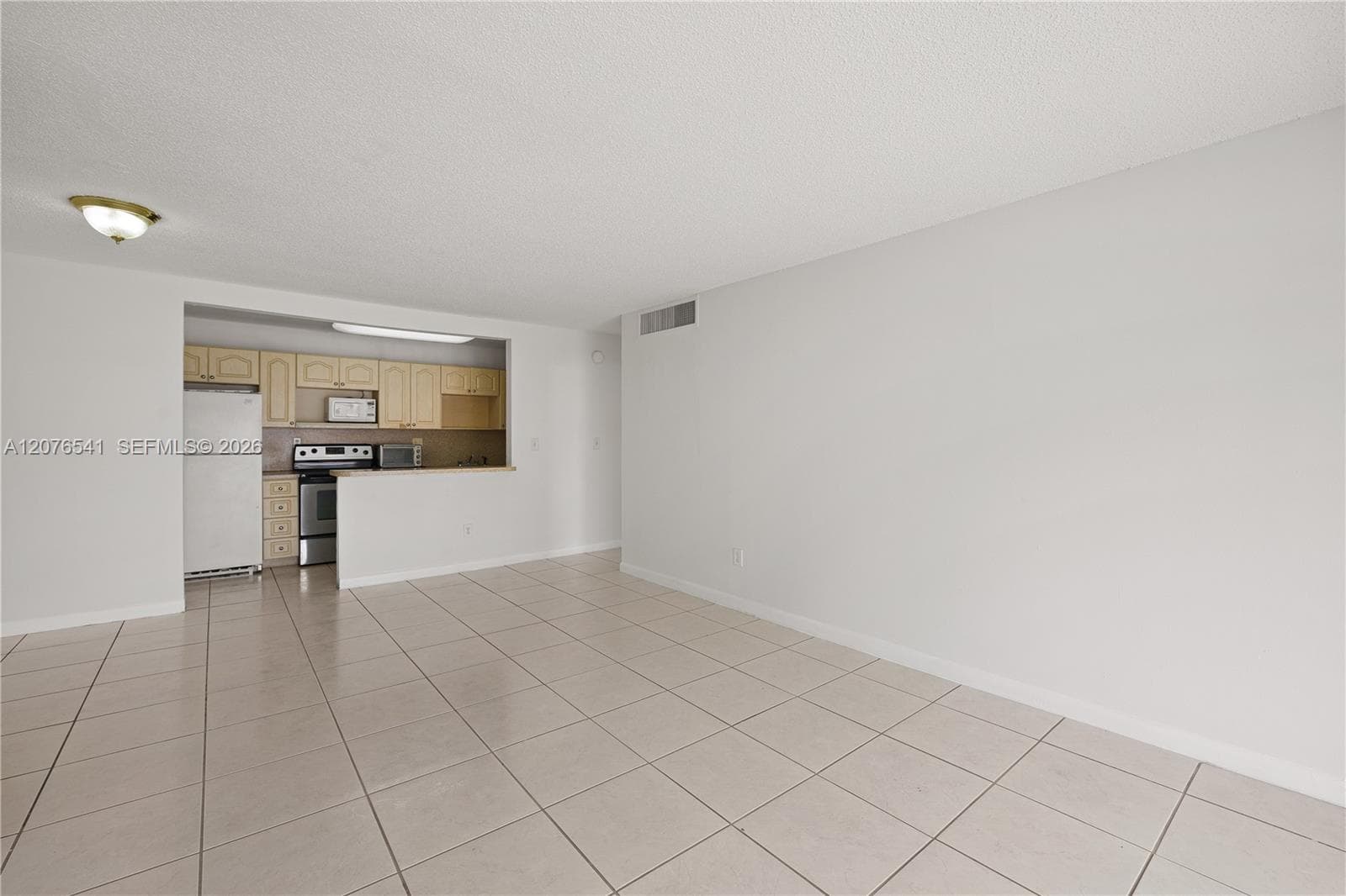 DORAL GARDENS CONDO · #2A in Doral - Photo 3