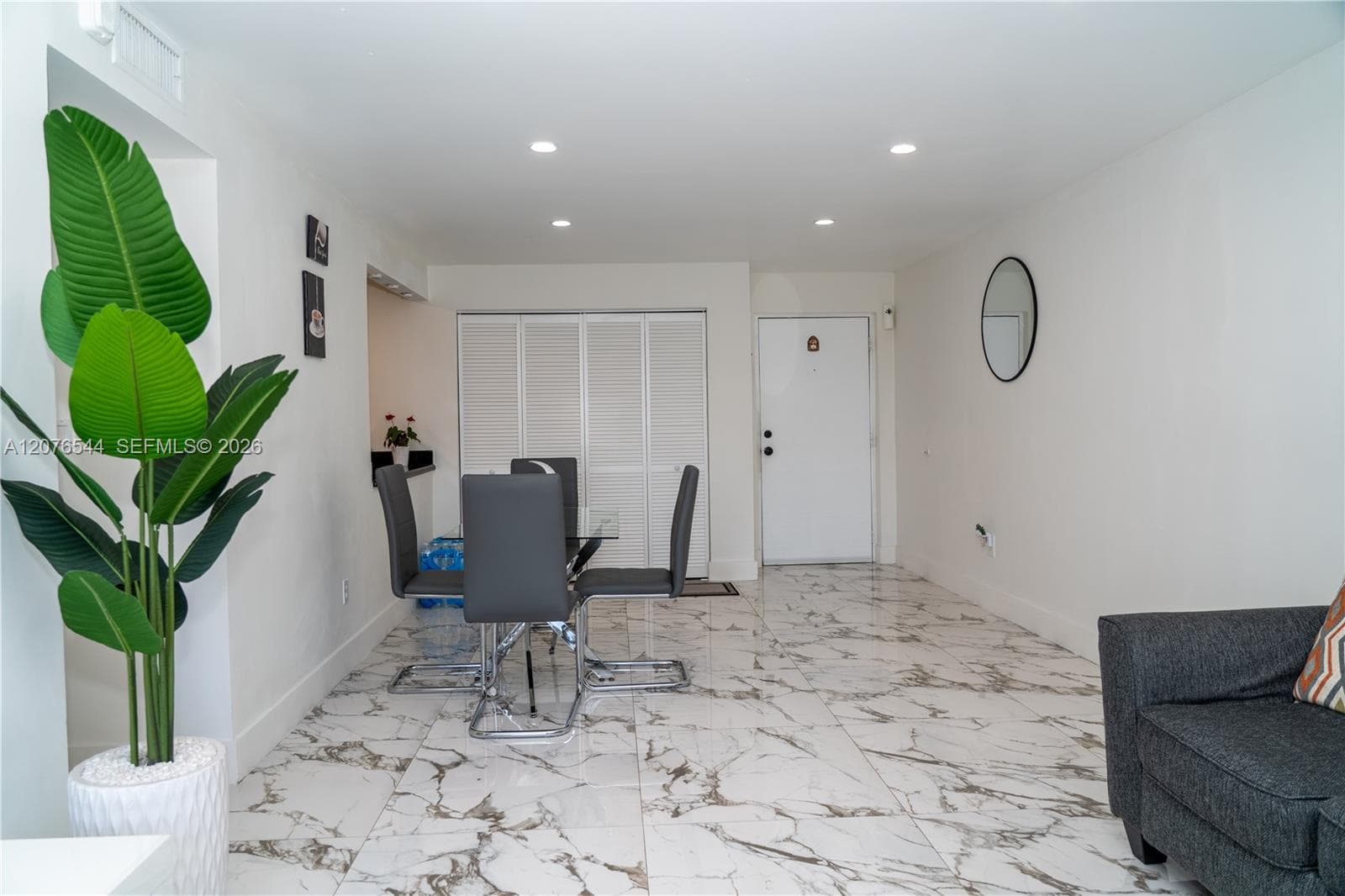SANDALWOOD CONDO APTS · #405 in Miami - Photo 3
