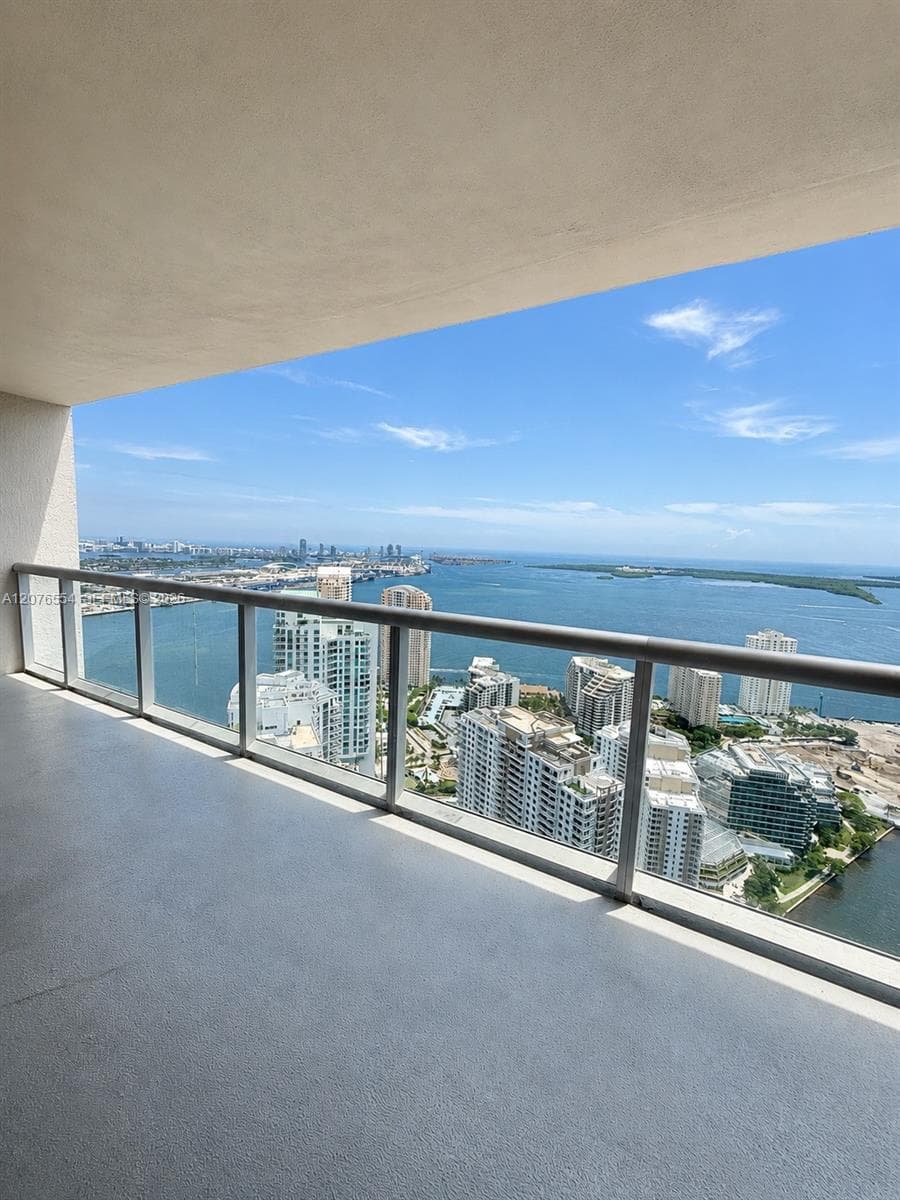 Icon Brickell I · #5605 in Miami - Photo 13