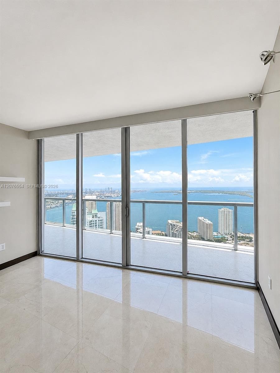 Icon Brickell I · #5605 in Miami - Photo 12