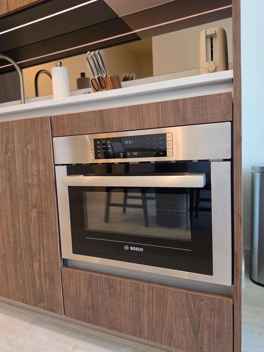 Oven