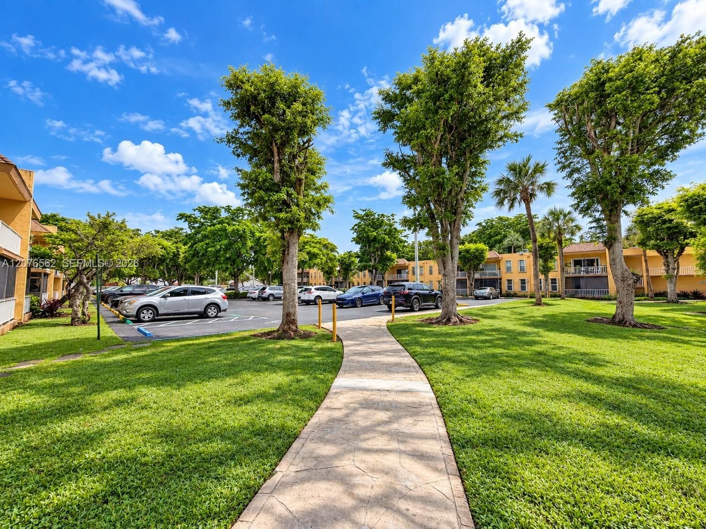 KENDALL HEIGHTS CONDO · #143 in Miami - Photo 2