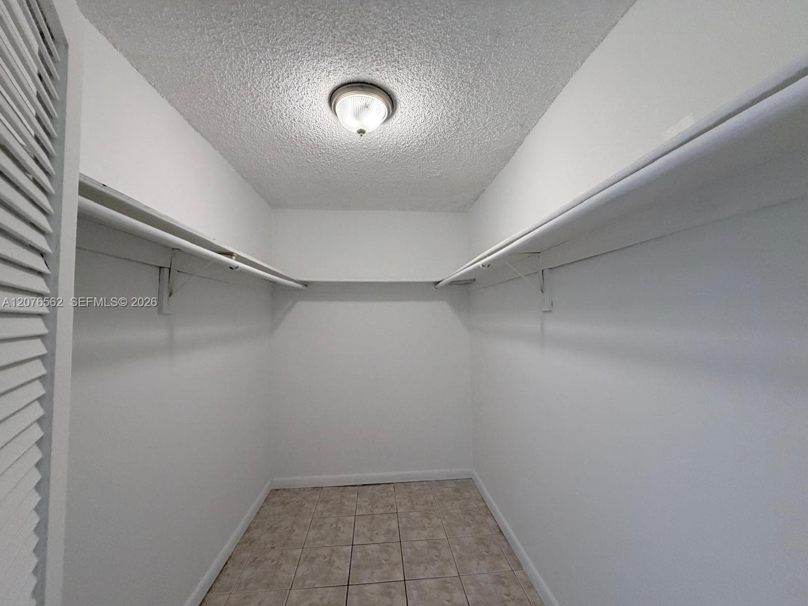 KENDALL HEIGHTS CONDO · #143 in Miami - Photo 9