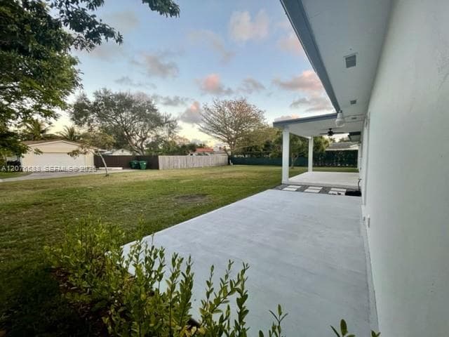 17051 SW 85th Ave photo 7