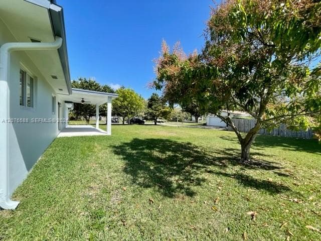 17051 SW 85th Ave photo 37