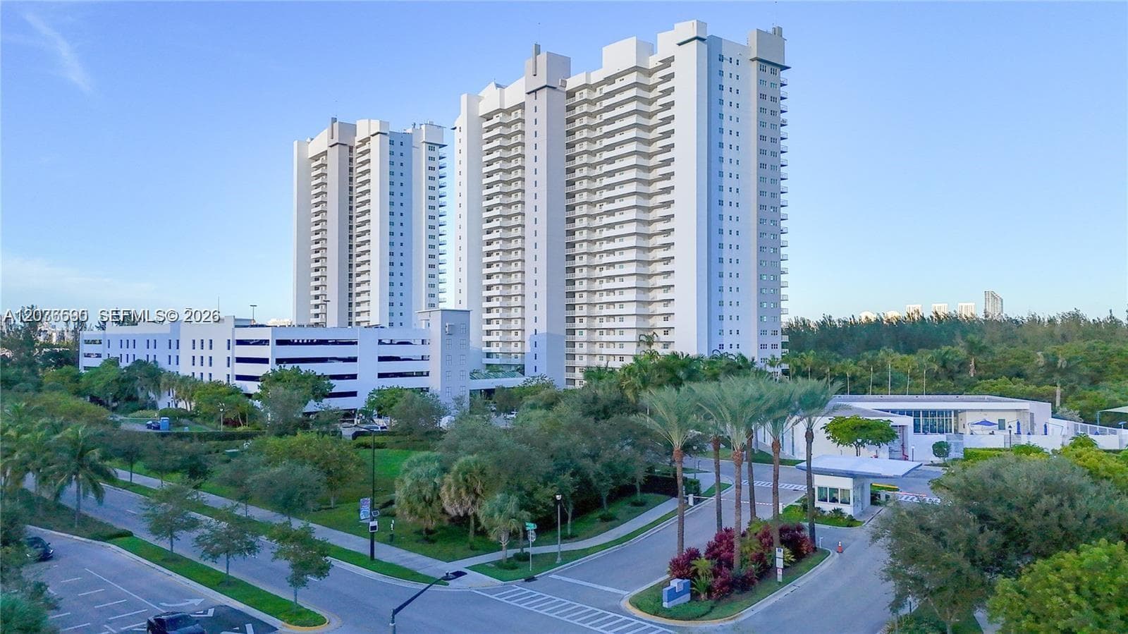 THE OAKS I CONDO · #401 in North Miami - Photo 36