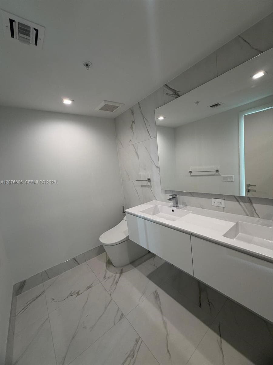 OASIS HALLANDALE WEST · #607 in Hallandale Beach - Photo 12