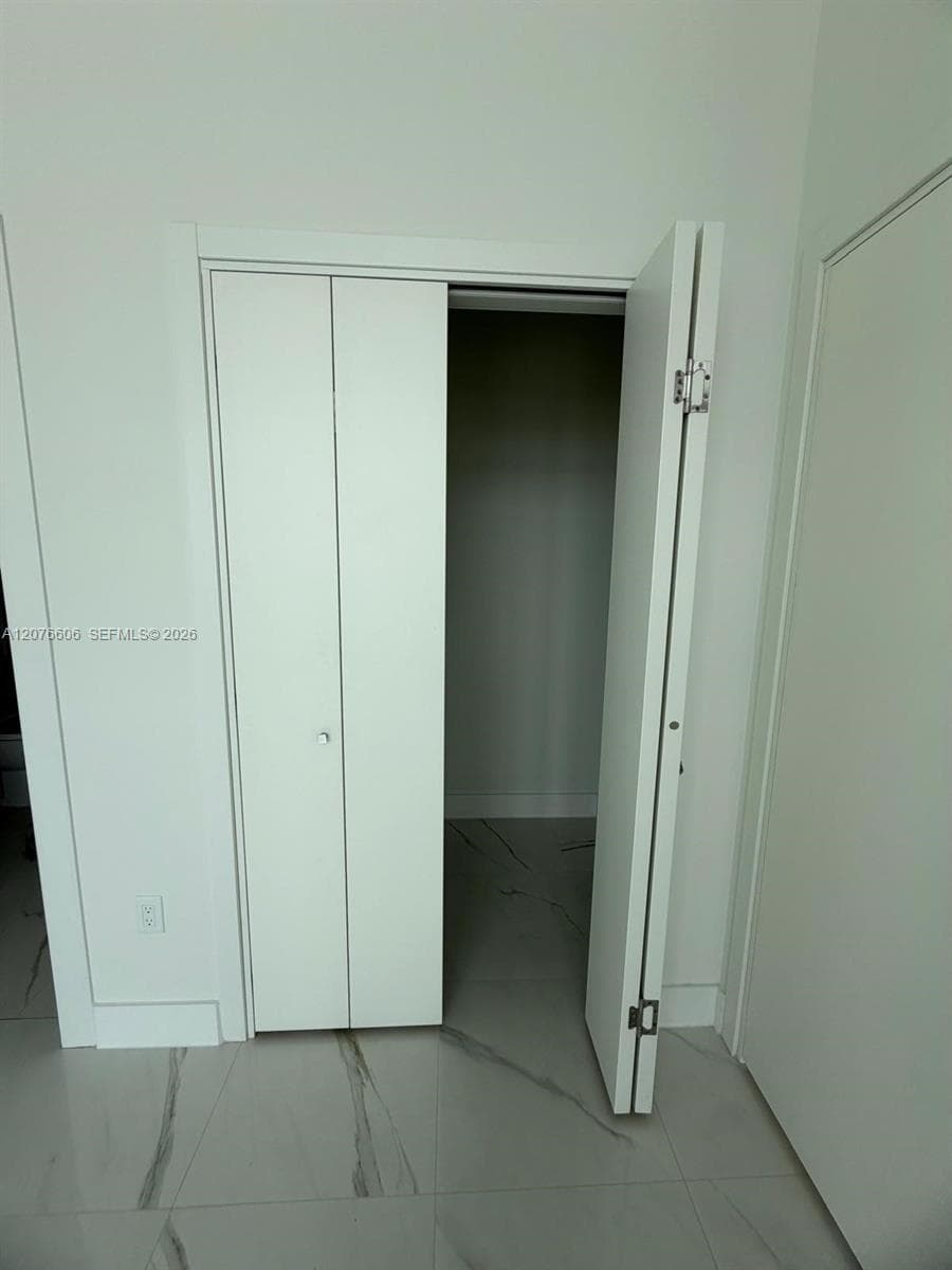 OASIS HALLANDALE WEST · #607 in Hallandale Beach - Photo 10
