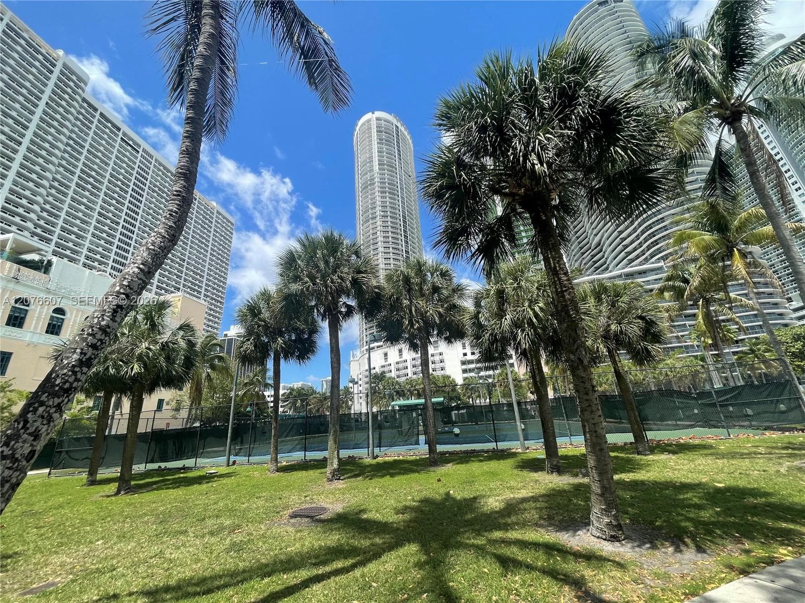 Opera Tower · #3403 in Miami - Photo 3