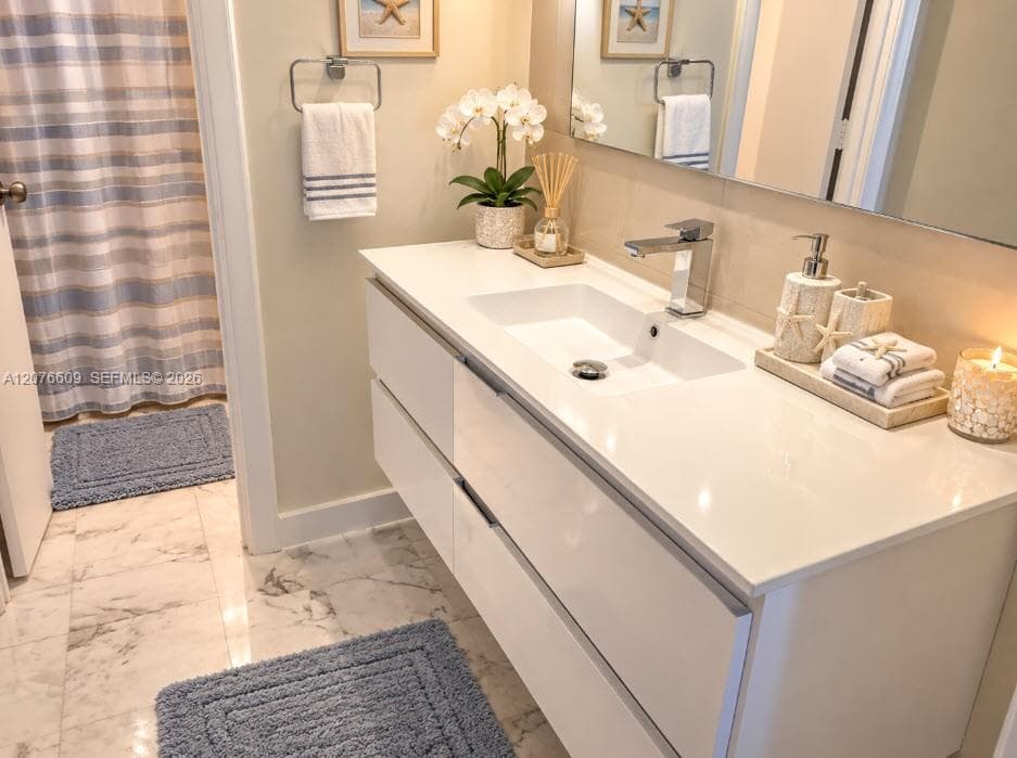 ARLEN HOUSE CONDO · #1608 in Sunny Isles Beach - Photo 12