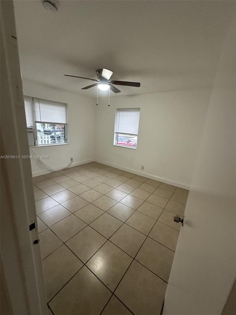 HALLANDALE GARDEN PARK · #w in Hallandale Beach - Photo 2
