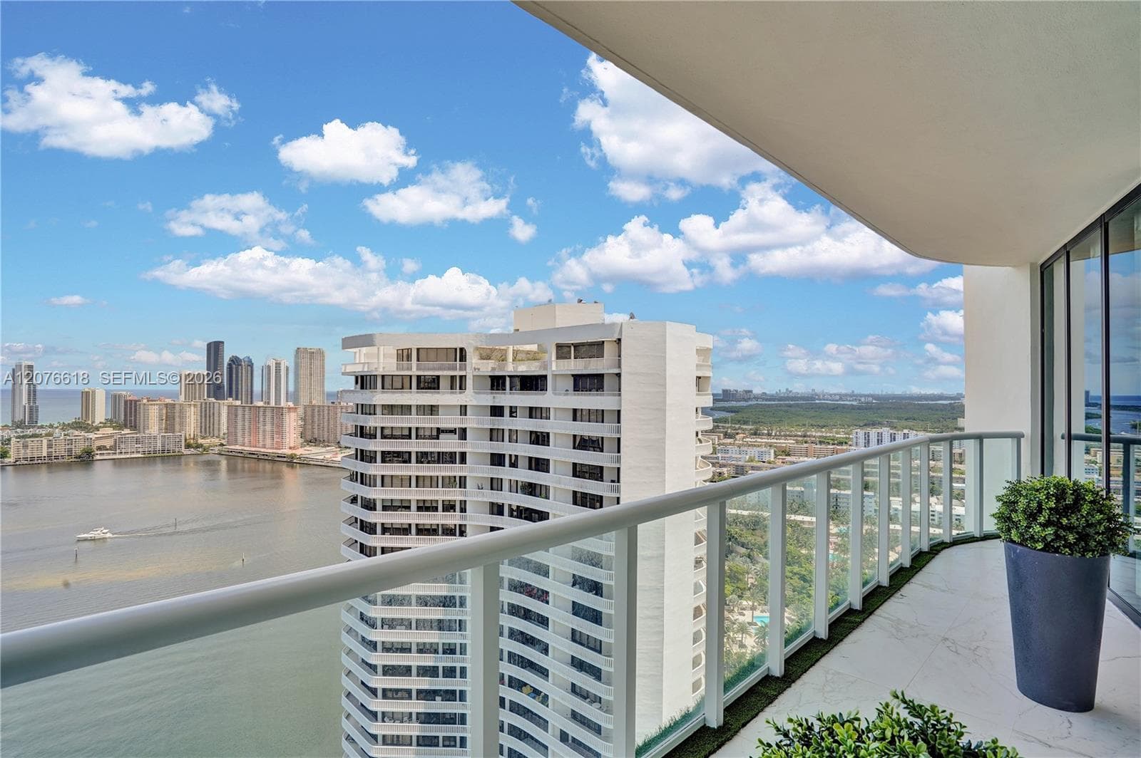 4000 ISL BLVD WILLIAMS IS · #PH2 in Aventura - Photo 24
