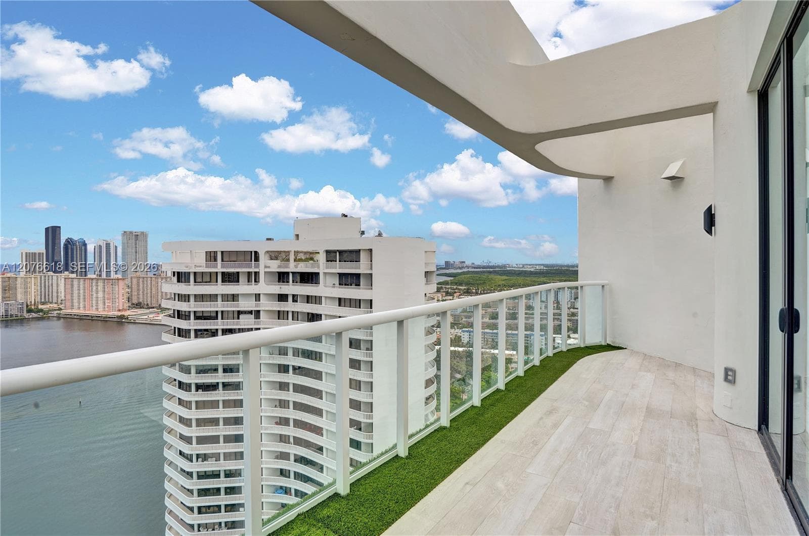 4000 ISL BLVD WILLIAMS IS · #PH2 in Aventura - Photo 38