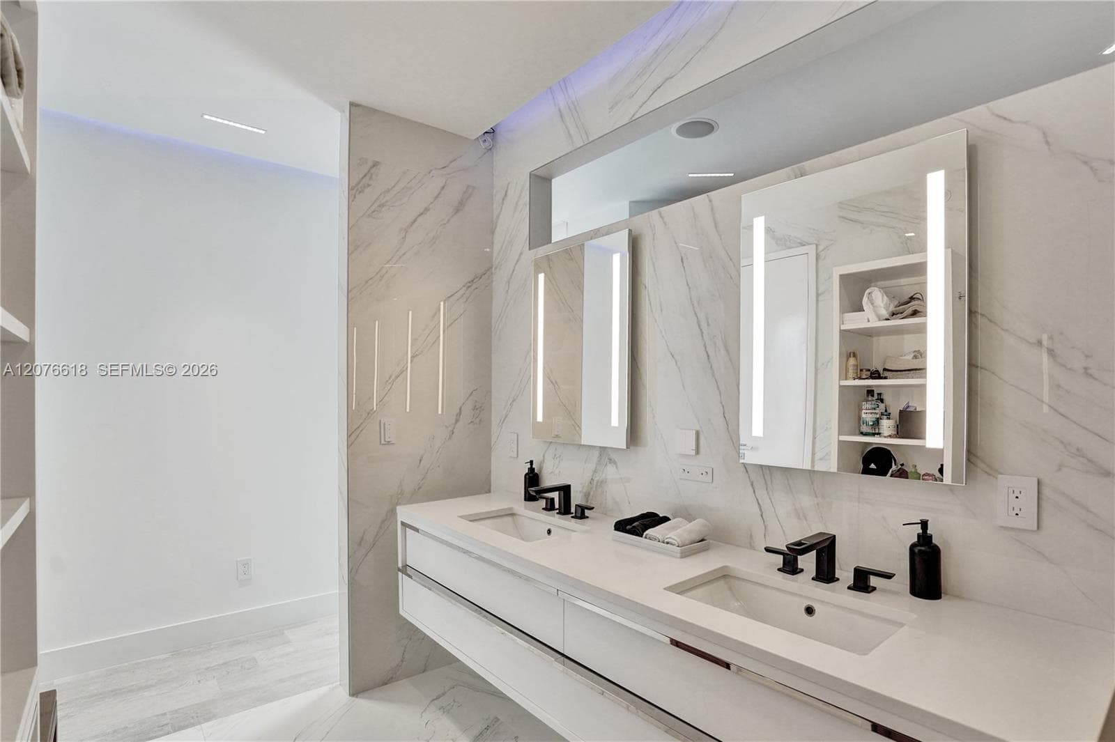 4000 ISL BLVD WILLIAMS IS · #PH2 in Aventura - Photo 45