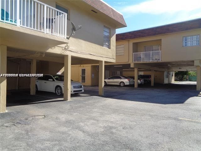 DIANE CONDO · #6 in North Miami Beach - Photo 2
